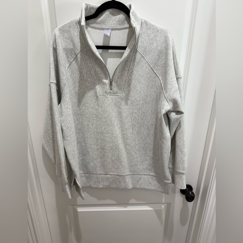 Te Verde Cream Ribbed Fabric